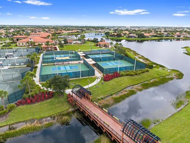 Resort Style Living - Get Connected!