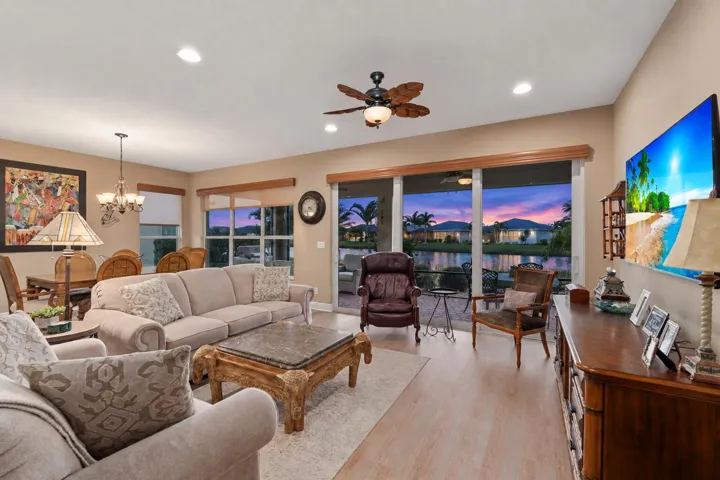 Twilight Living-Dining