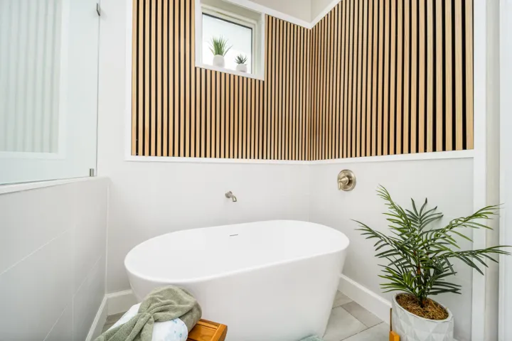 Primary Bathroom Soaking Tub