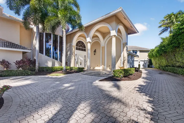 Front of​​‌​​​​‌​​‌‌​‌‌​​​‌‌​‌​‌​‌​​​‌​​ Home