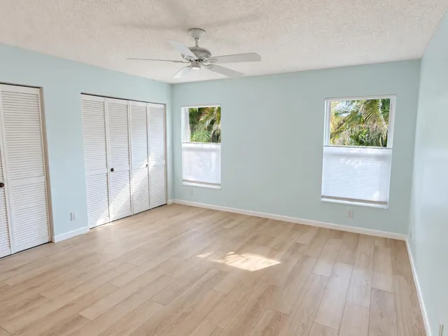 Brightened bedroom with balanced dayligh