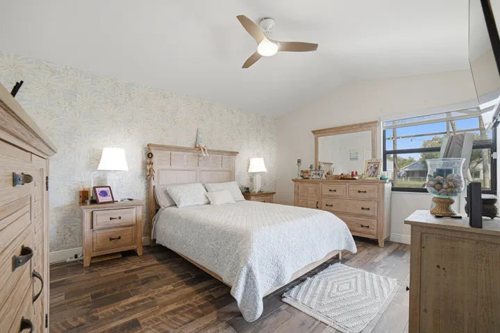 Bedroom2