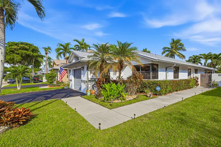 Front Home-D (2)