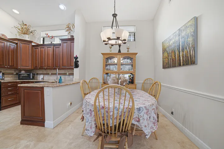 Kitchen-Dining Area