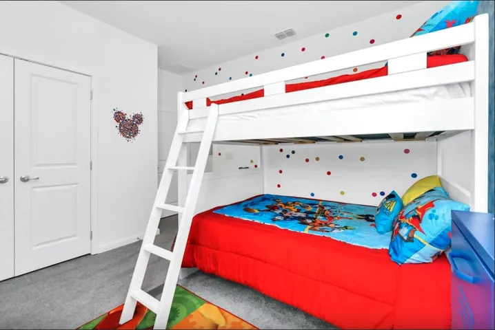 MM Room 2
