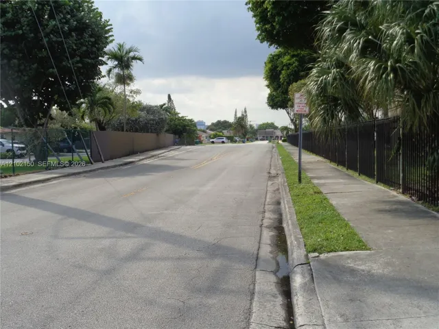 Entrance on 4th Street