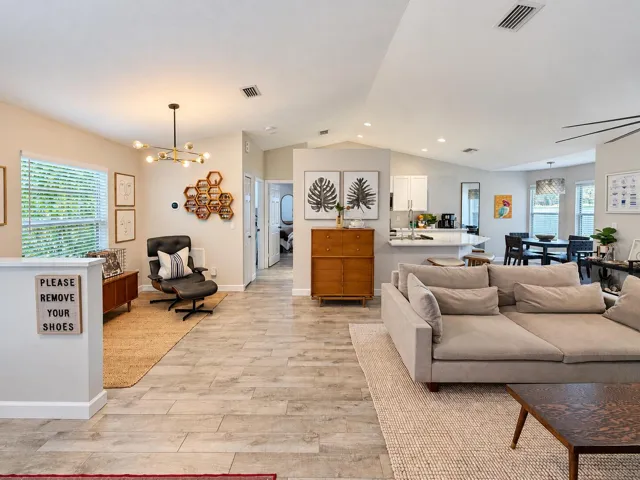 Living Room 4