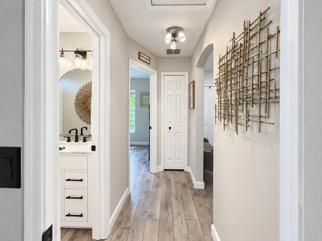 hallyway