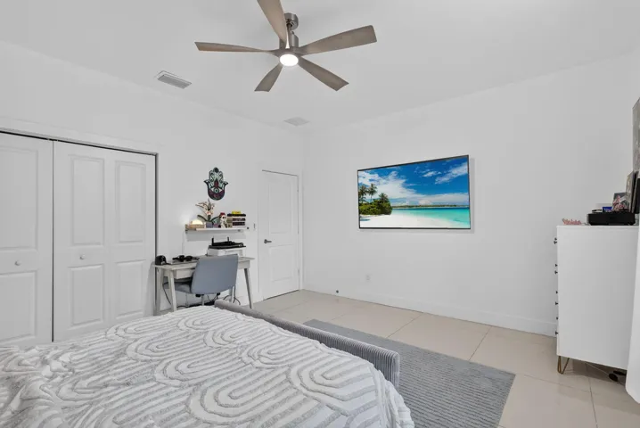 3rd bed option
