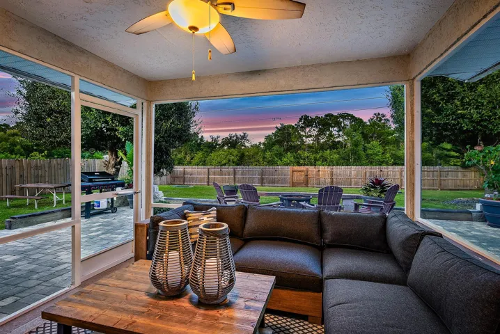 6445 NW Halibut St-30