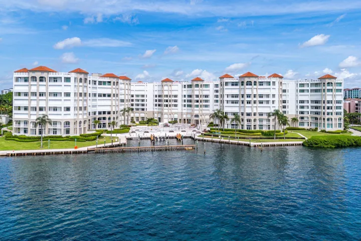 008-300Southeast5thAvenue-BocaRaton-FL-3