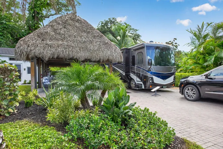 28-web-or-mls-157 New New-4
