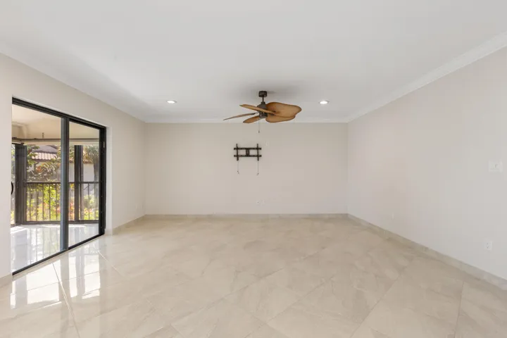 Family room Impact doors