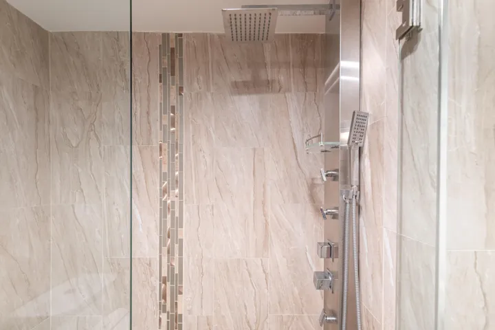 Shower with massage jets.
