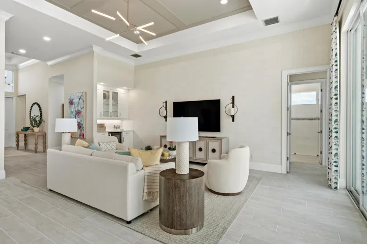 Callie model_14157 SW Belterra Drive _Lo