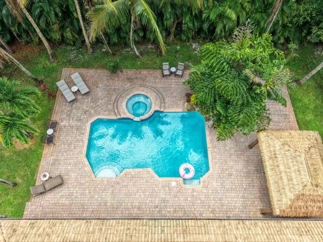 32 Pool (1)
