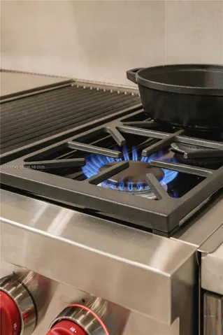 Wolf Natural Gas 48in Range