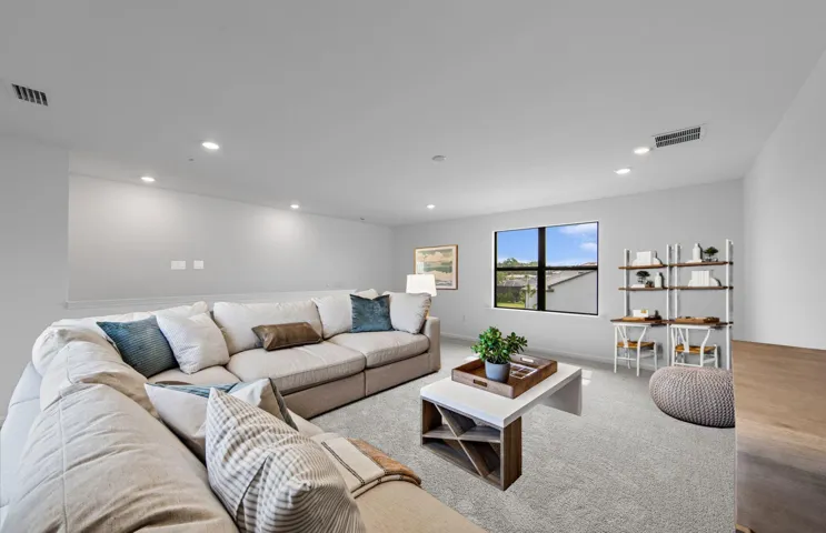 SWFL_DV_TER_47000_Whitestone_Loft 2_VS