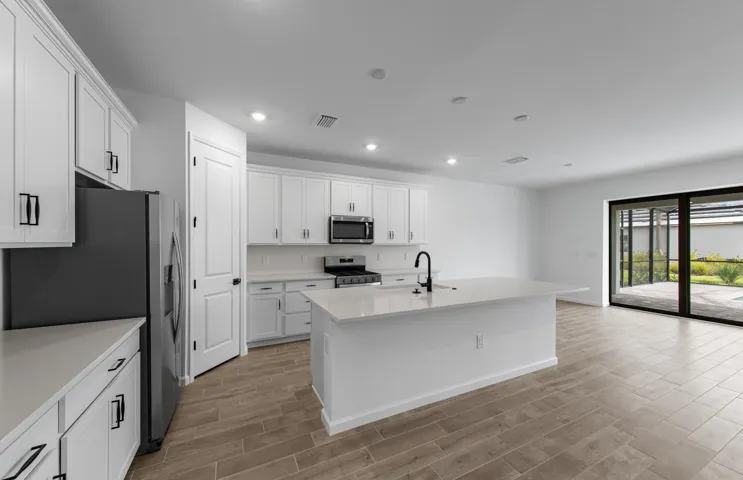 SWFL_DV_TER_47000_Whitestone_Kitchen 1