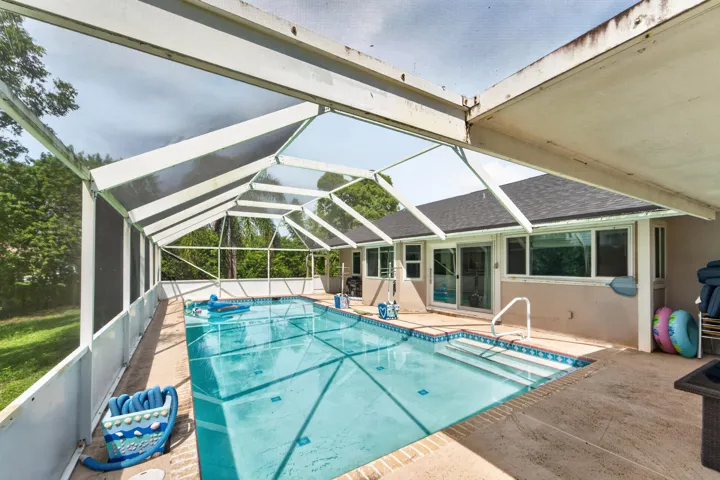 pool