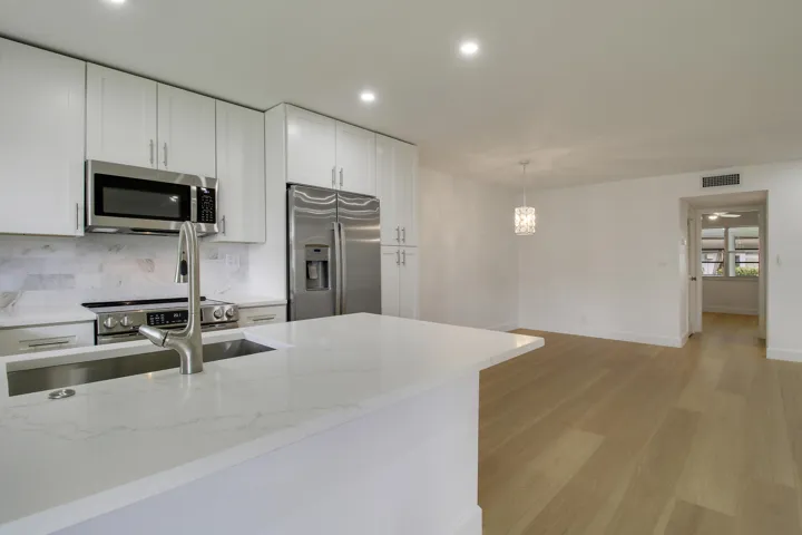 House 3 -29