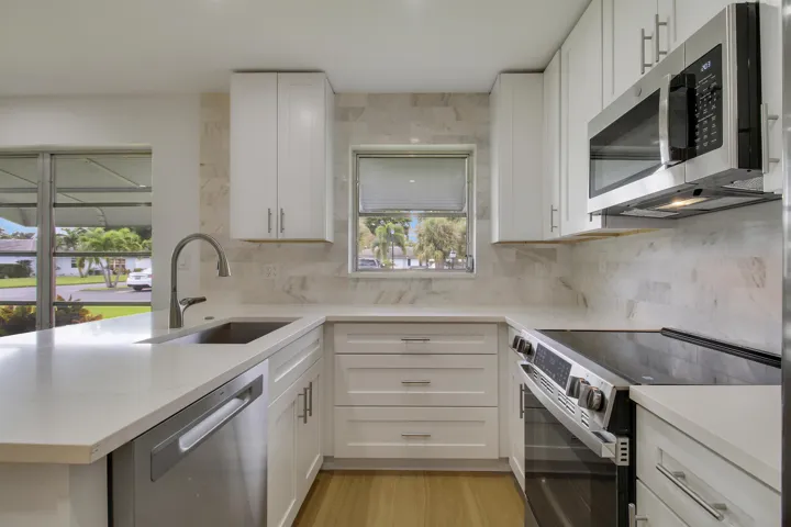 House 3 -33