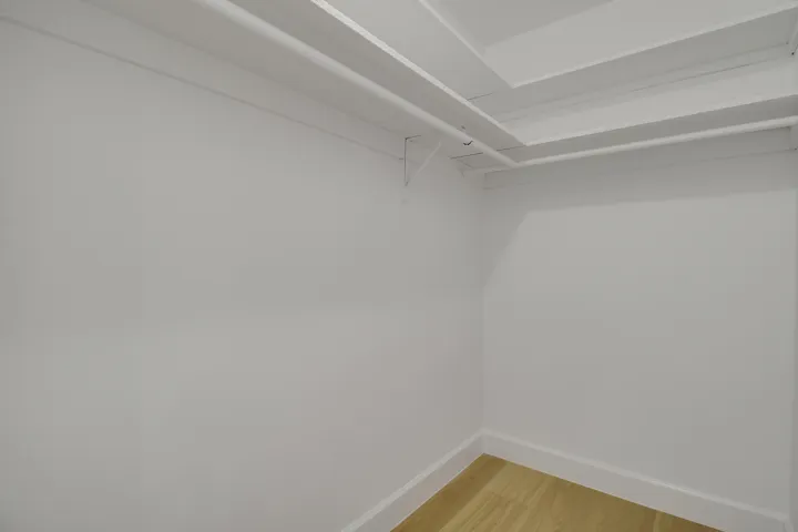 House 3 -5