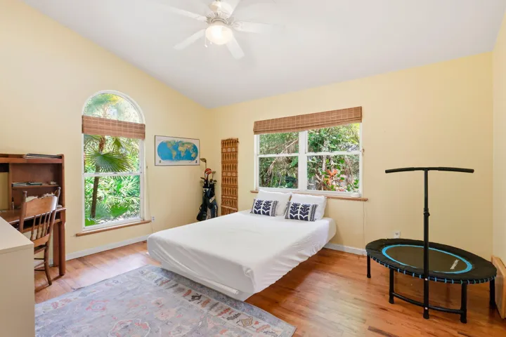 Room not included in the bedrooms count