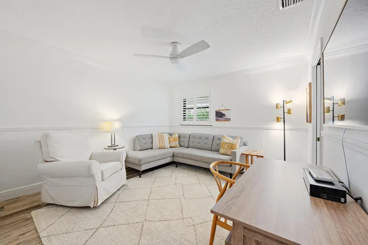 18779 SE River Ridge Rd-21