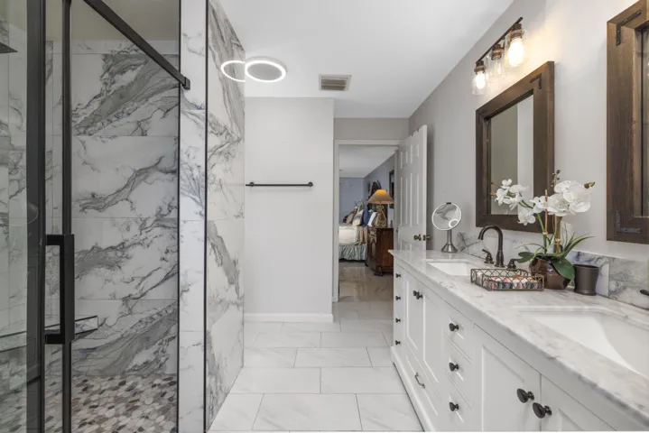 New Primary En-Suite​​‌​​​​‌​​‌‌​‌‌​​​‌‌​‌​‌​‌​​​‌​​ Bath