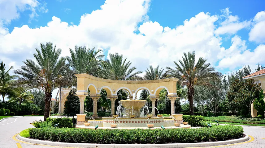 Front Fountain