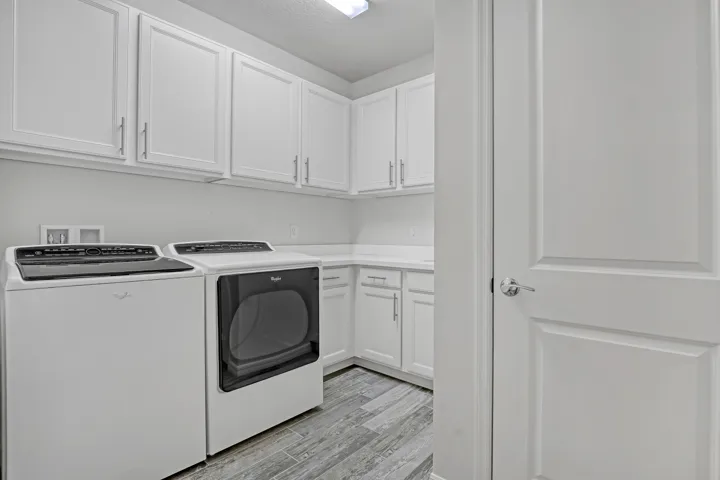 238 SE Longview (18)
