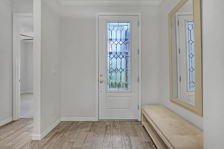 238 SE Longview (6)