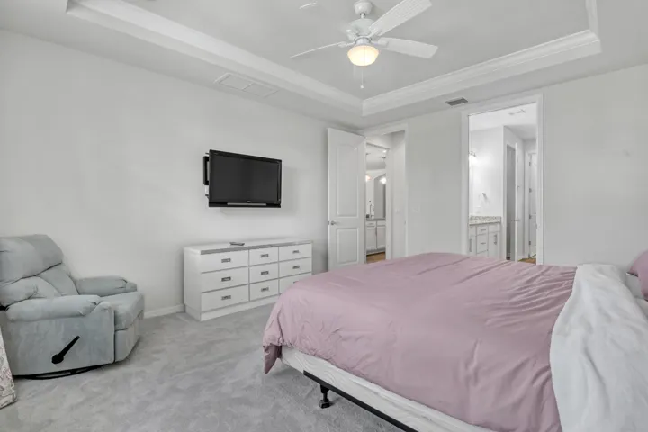 238 SE Longview (20)