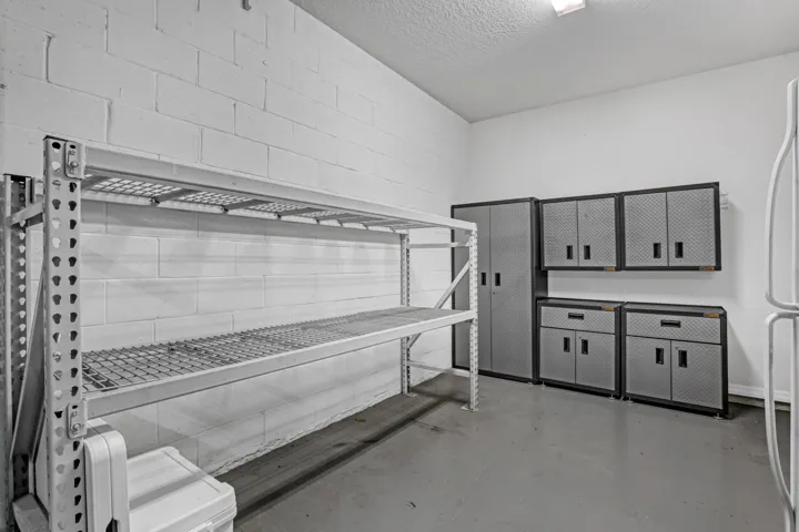 238 SE Longview (30)