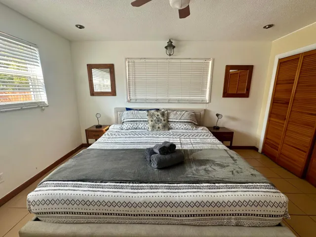 Bedroom 2 Beige