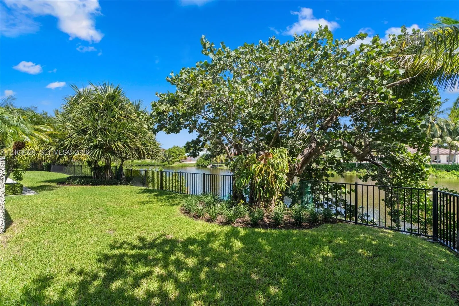 Property photo 64