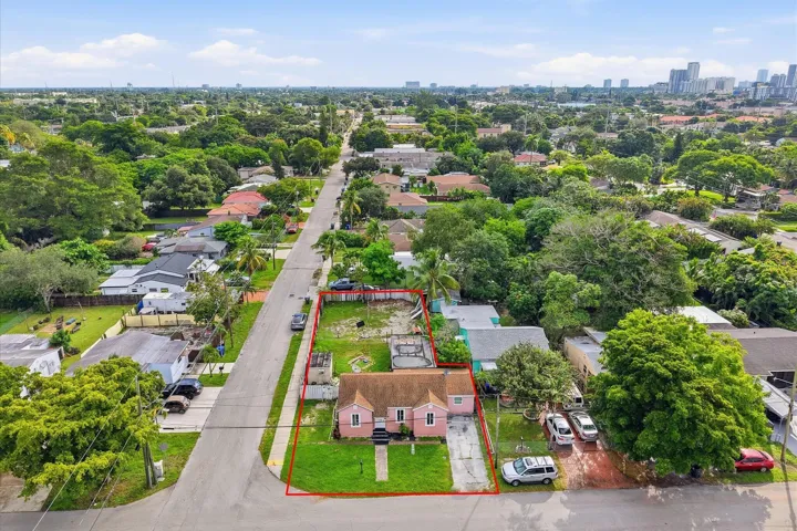 44-1023 N 25th Ave_044
