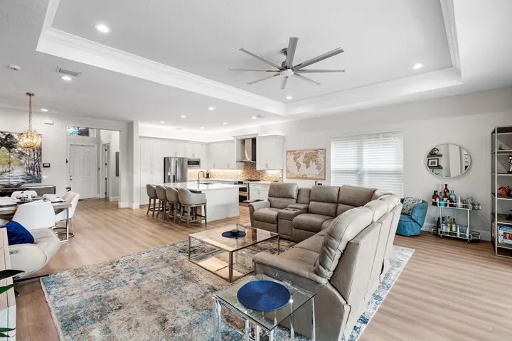 016-7834WaterfordIslesLN-DelrayBeach-FL-