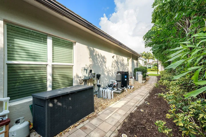 031-7834WaterfordIslesLN-DelrayBeach-FL-