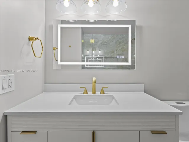 Second-floor guest bathroom
