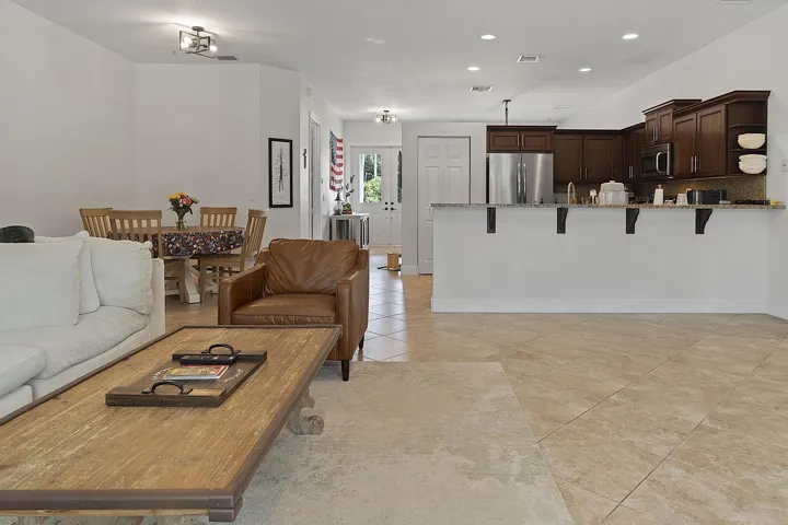 17226 72nd Rd N - #1404 - 252