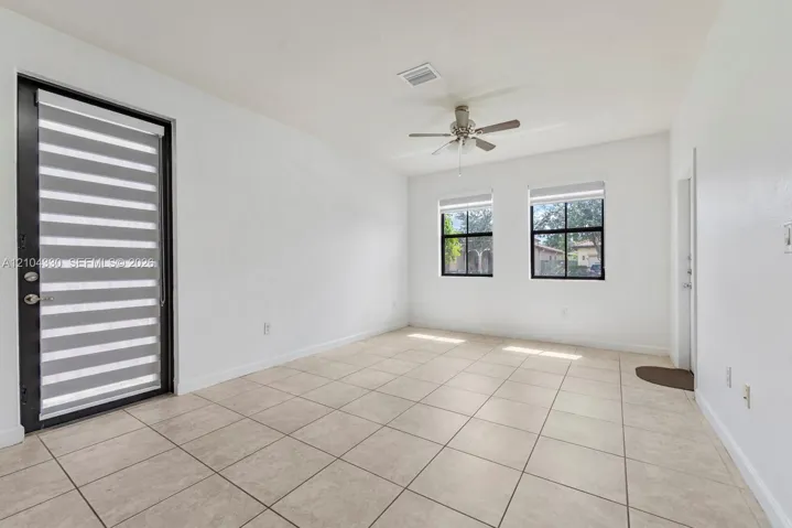 In-law living/dining
