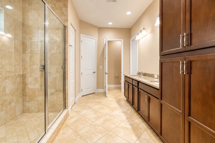 5626 Macoon Way 24