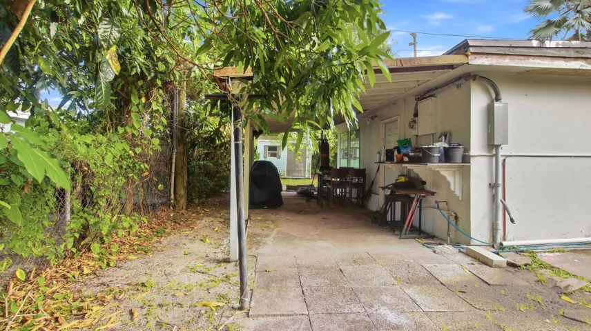 Covered patio