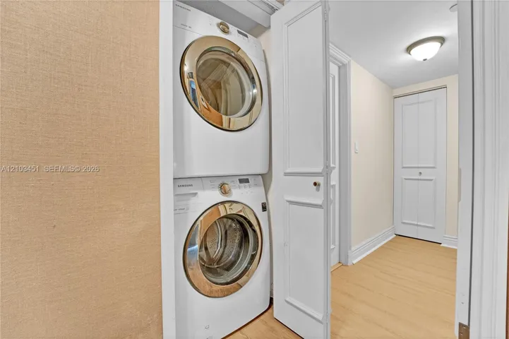 FULL SIZE WASHER AND DRYER