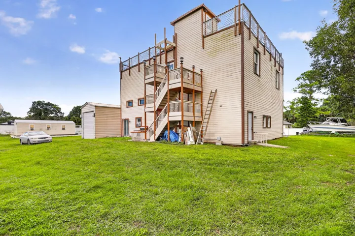 3 Story