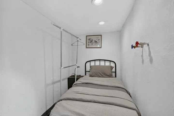 2nd Floor Space