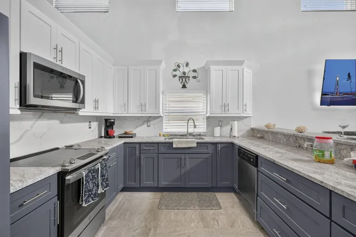 Large Kitchen