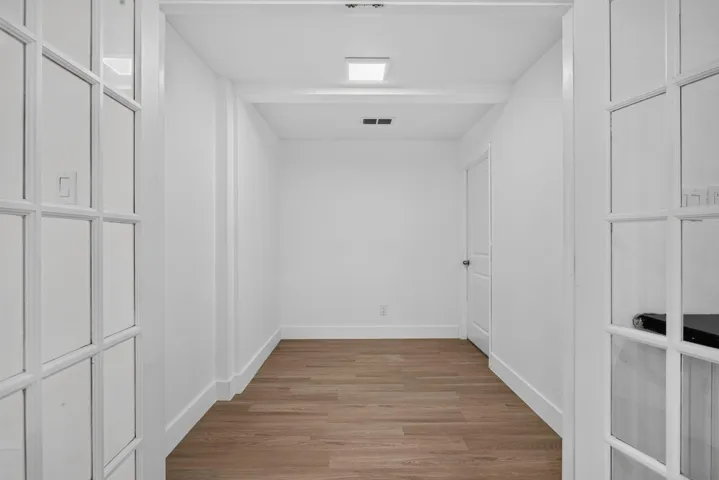 DEN / STUDIO / OFFICE SUITE